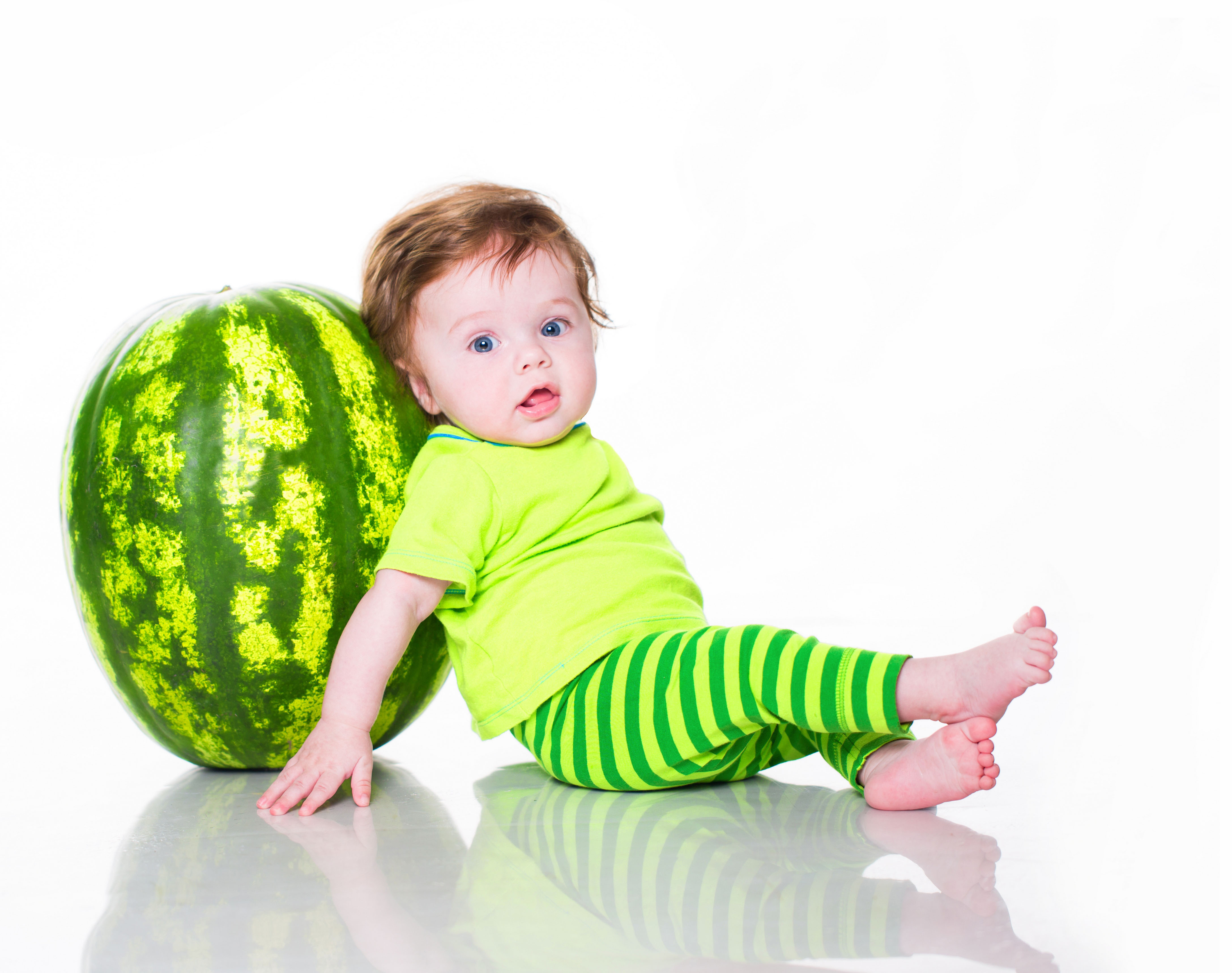 هندوانه و کودک 